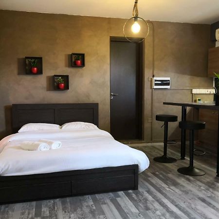 The Room 拉纳卡 外观 照片